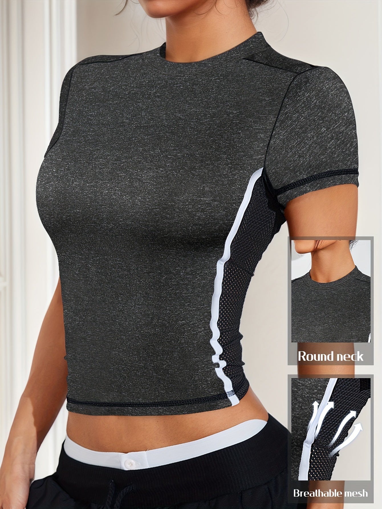 Camiseta justa com painéis laterais de malha respirável
